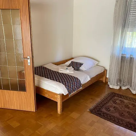 150 M 5-room 15 Min To Duesseldorf *