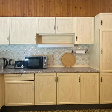 150 M 5-room 15 Min To Duesseldorf Kaarst